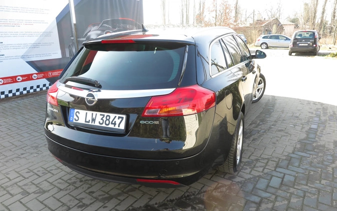 Opel Insignia cena 20990 przebieg: 250000, rok produkcji 2011 z Zabłudów małe 529